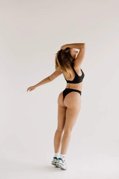 komplet czarny do pole dance